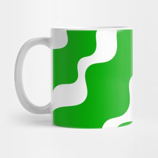 Green and white slanting waves pattern Mug